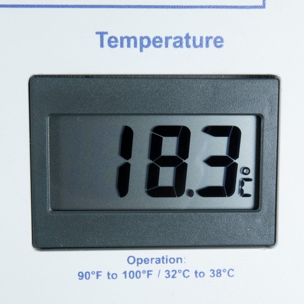 Temperature gauge for Aquanet APS-100 colon hydrotherapy system, digital display, medical equipment replacement part.